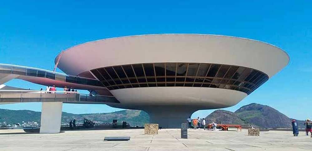 Aprova Jovem: pré-vestibular social com inscrições abertas em Niterói