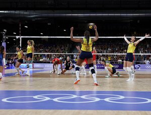 Bronze! Brasil bate a Turquia e fica em terceiro no vôlei feminino