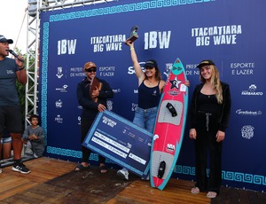 Itacoatiara Big Wave 2024: Pedro Scooby e Lucas Chumbo levam o primeiro prêmio   