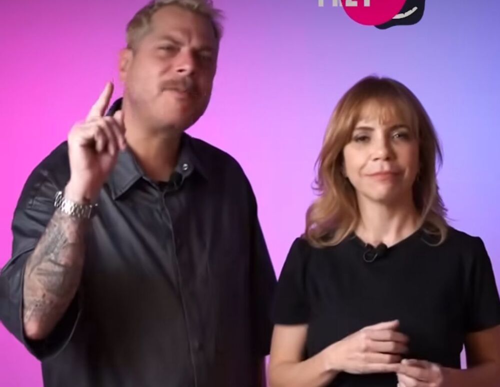 Keyla Gimenez e Dennys Motta criam o primeiro Fofoca Awards para premiar jornalistas de celebridade.