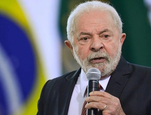 'Eletrobrás não foi privatizada, foi crime', diz Lula