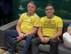 O Candidato da Família Bolsonaro Inaugura seu Comitê Central em São Gonçalo 