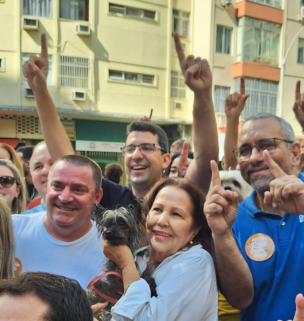 Hoje na vitrine Cultural: Marcelo Queiroz ouvindo ‘E vamos à luta’ de Gonzaguinha, lendo ‘O Senhor dos Anéis’, inspirado no ‘Rocky um Lutador’ - O Rio tem opção