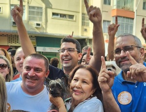 Hoje na vitrine Cultural: Marcelo Queiroz ouvindo ‘E vamos à luta’ de Gonzaguinha, lendo ‘O Senhor dos Anéis’, inspirado no ‘Rocky um Lutador’ - O Rio tem opção