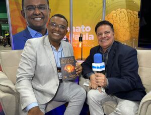 Renato de Paula, apresenta seu Livro Revolucionário na Expo Cristã: 'Tudo Se Faz Novo de Novo'