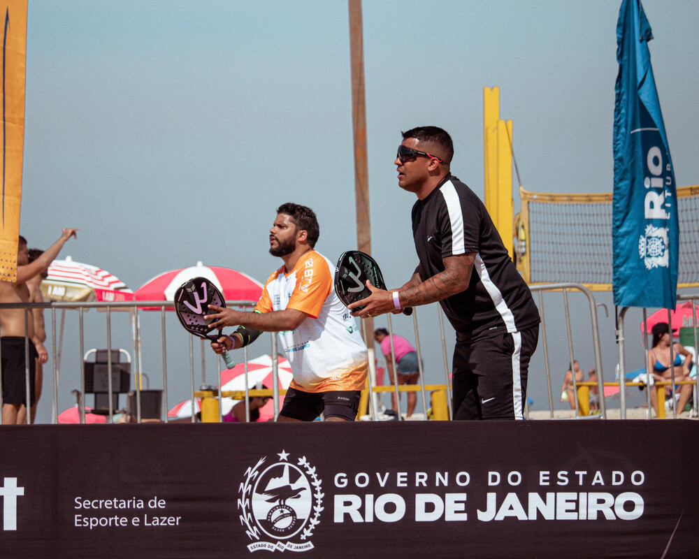 9ª Etapa do Circuito Estadual de Beach Tennis e Desafio RJ x SP agitam Copacabana