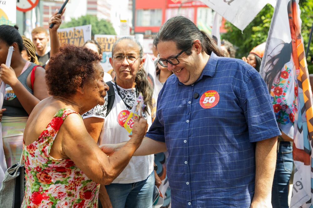 Tarcísio cumpre agenda na Taquara e apresenta propostas para educação 