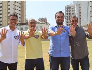 Vinicius Farah recebe apoio de Claudio Castro e Romário em caminhada em Três Rios