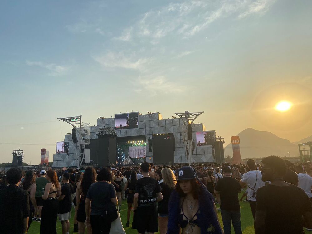 Rock in Rio segrega moradores do Bairro e fiscalização no entorno do festival aplicam 160 multas de trânsito no primeiro dia do 