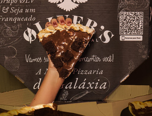 Oliver’s Pizza lança combos especiais em homenagem ao Festival de Rock