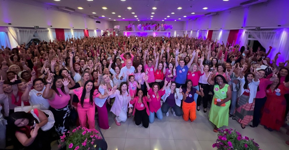 Cerca de duas mil mulheres prestigiaram o encontro 'Mulheres com Tande, Diogo e Davi',  realizado na última quinta-feira