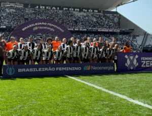 Feminicídio Zero ganha os gramados na final do Campeonato Brasileiro de futebol feminino em São Paulo