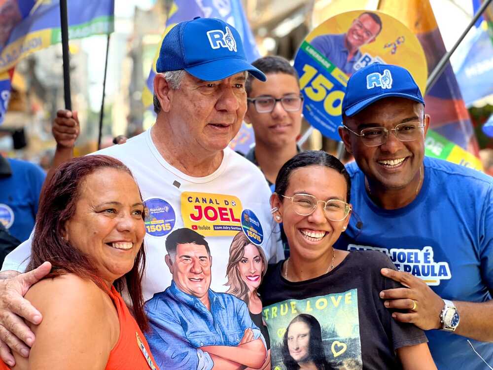 Caminhada Onda Azul tem participação especial de Joel Santana no Centro do Rio