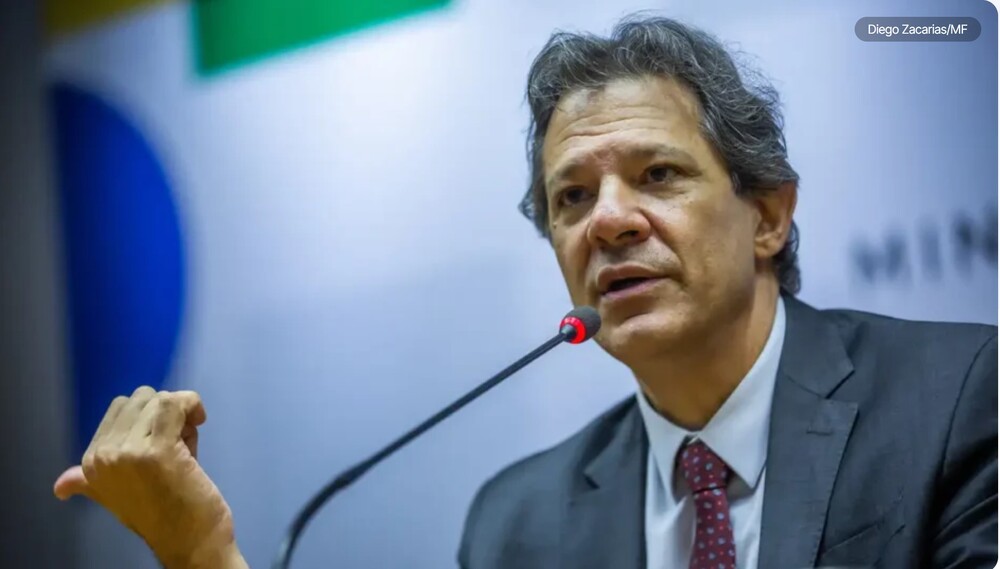 Cerca de 500 bets serão banidas e apostador deve retirar dinheiro já, diz Haddad