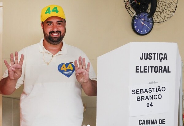  Leonardo vence disputa acirrada e é eleito Prefeito de Teresópolis