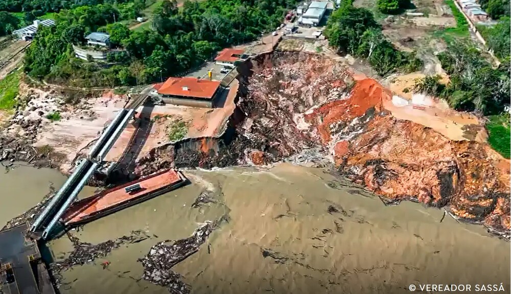 Porto em Manacapuru, no Amazonas, desaba em meio a obras