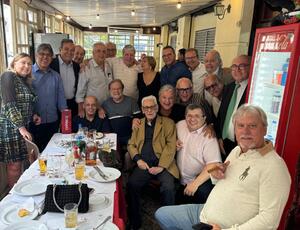 Reunião de ex-presidentes da OAB-RJ e veteranos da Chapa Azul no Galeto Castelo