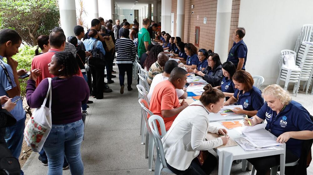 Trabalha Rio participa de feirão com 25 empresas na Cinelândia na próxima quarta-feira (30/10)