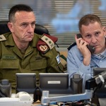 Ataque de Israel Destrói Infraestrutura Militar no Irã