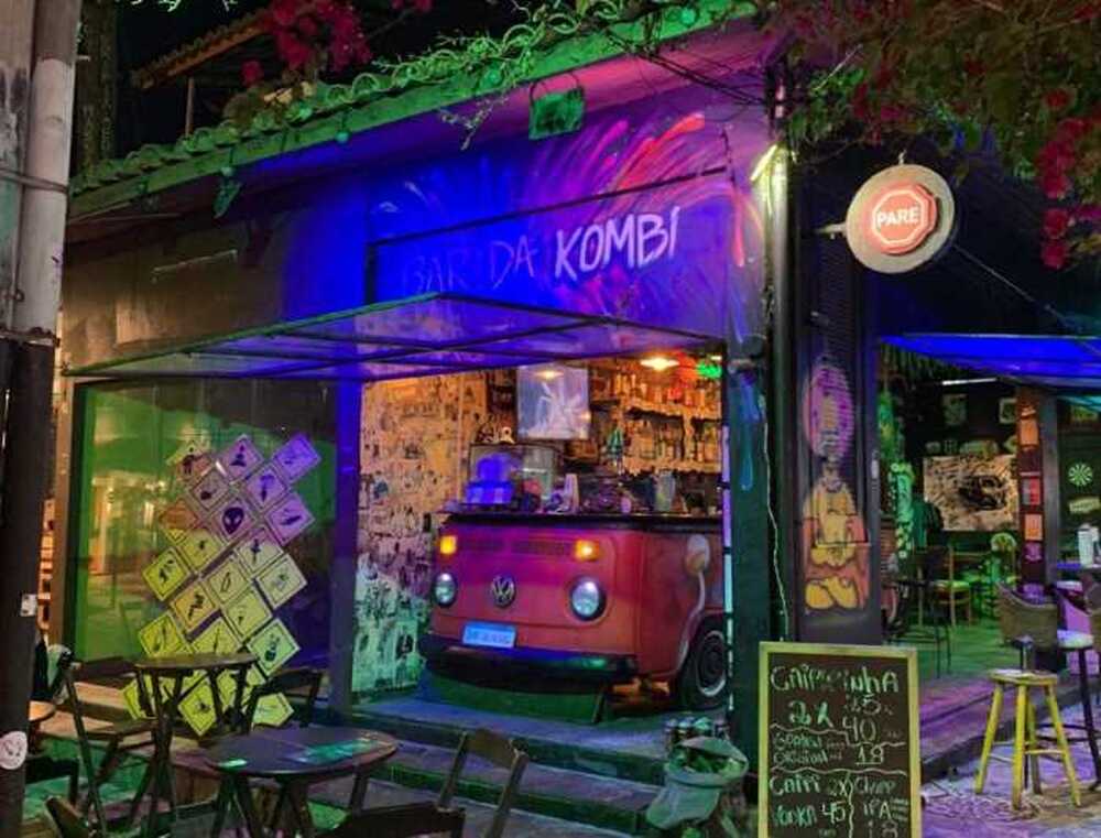 Bar da Kombi em Búzios: O Destino que Todo Turista Precisa Conhecer