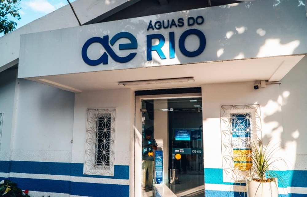 Águas do Rio alega prejuízo de R$ 5,9 bi por erro direcionado em leilão da Cedae, e não cumpre o contrato ferrando o estado do Rio