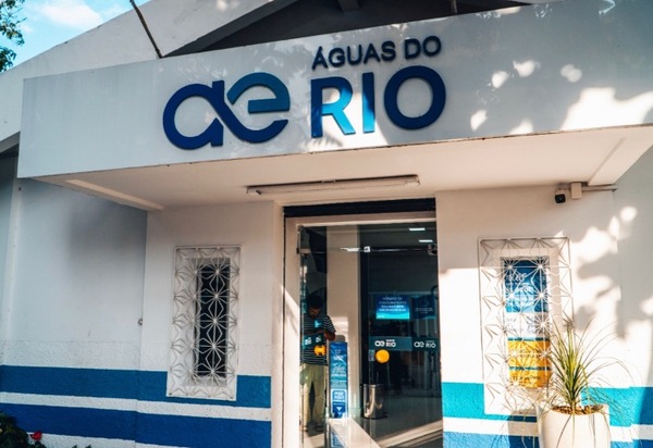 Águas do Rio alega prejuízo de R$ 5,9 bi por erro direcionado em leilão da Cedae, e não cumpre o contrato ferrando o estado do Rio