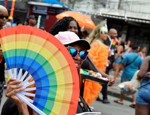 Carla Cristina Cardoso e Rodrigo Fagundes serão rainha e rei na Parada LGBTI+ de Madureira