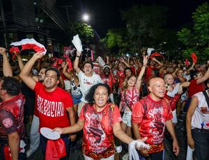 Acadêmicos do Salgueiro realiza primeiro ensaio de rua nesta quinta-feira (28)