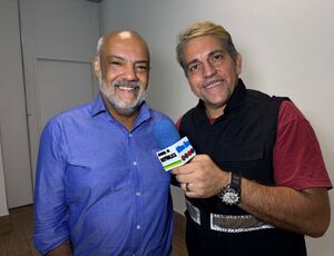 Repórter aéreo Genilson Araújo, recebe homenagem no evento Valores e Negócios na AABB da Lagoa