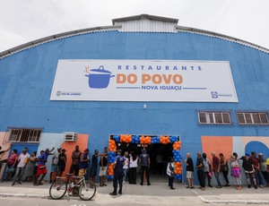 Cláudio Castro inaugura Restaurante do Povo em Nova Iguaçu