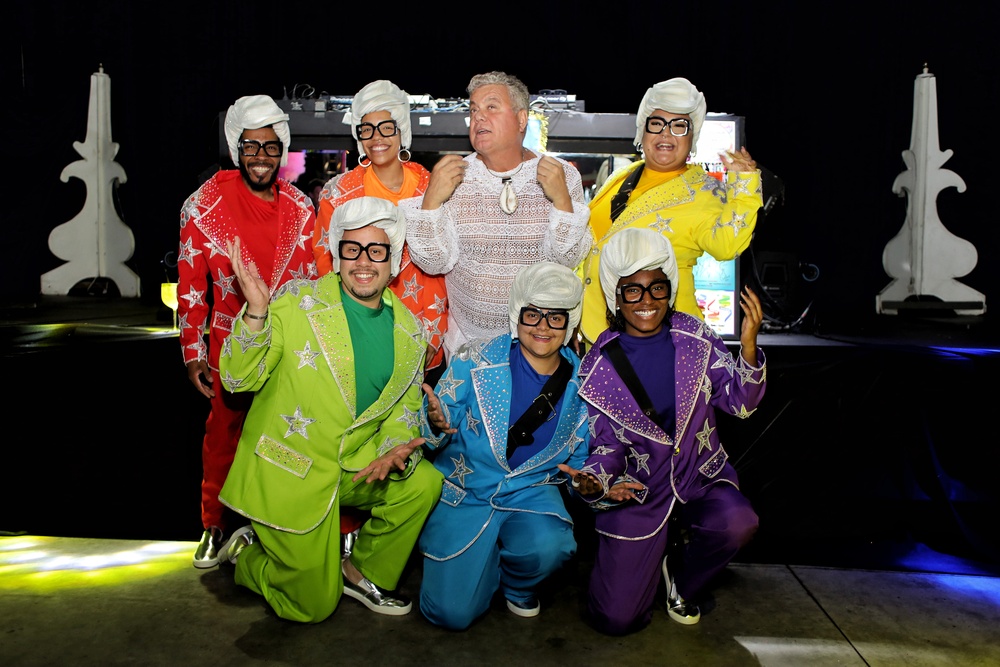 Milton Cunha será tema do figurino de bateria de escola de samba do Grupo Especial de São Paulo