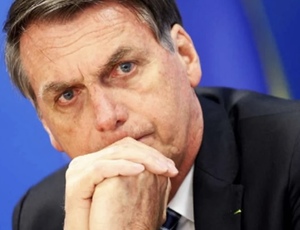 Bolsonaro espera que Trump ajude sua volta à política em 2026, diz jornal americano