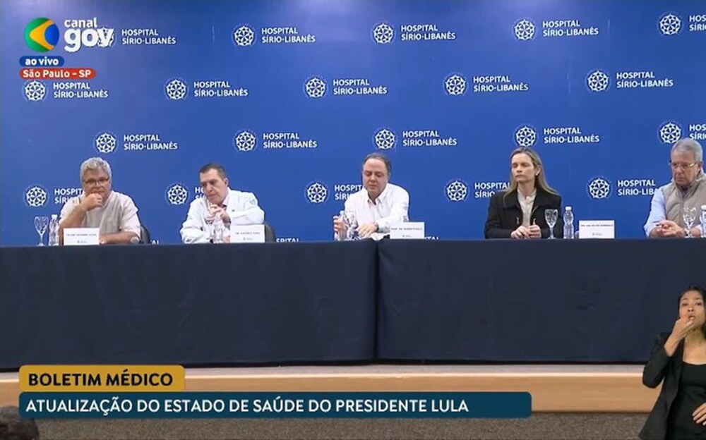 Equipe médica informa que Lula passa bem e procedimento foi um sucesso