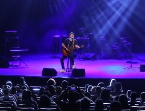 Festival Giro Cultural lota o Teatro João Caetano com o melhor da música gospel