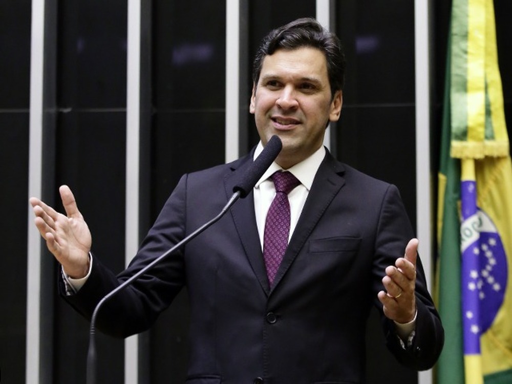 Deputado Isnaldo Bulhões (MDB-AL) Relator do pacote fiscal surpreende ao rejeitar medidas mais duras para o BP