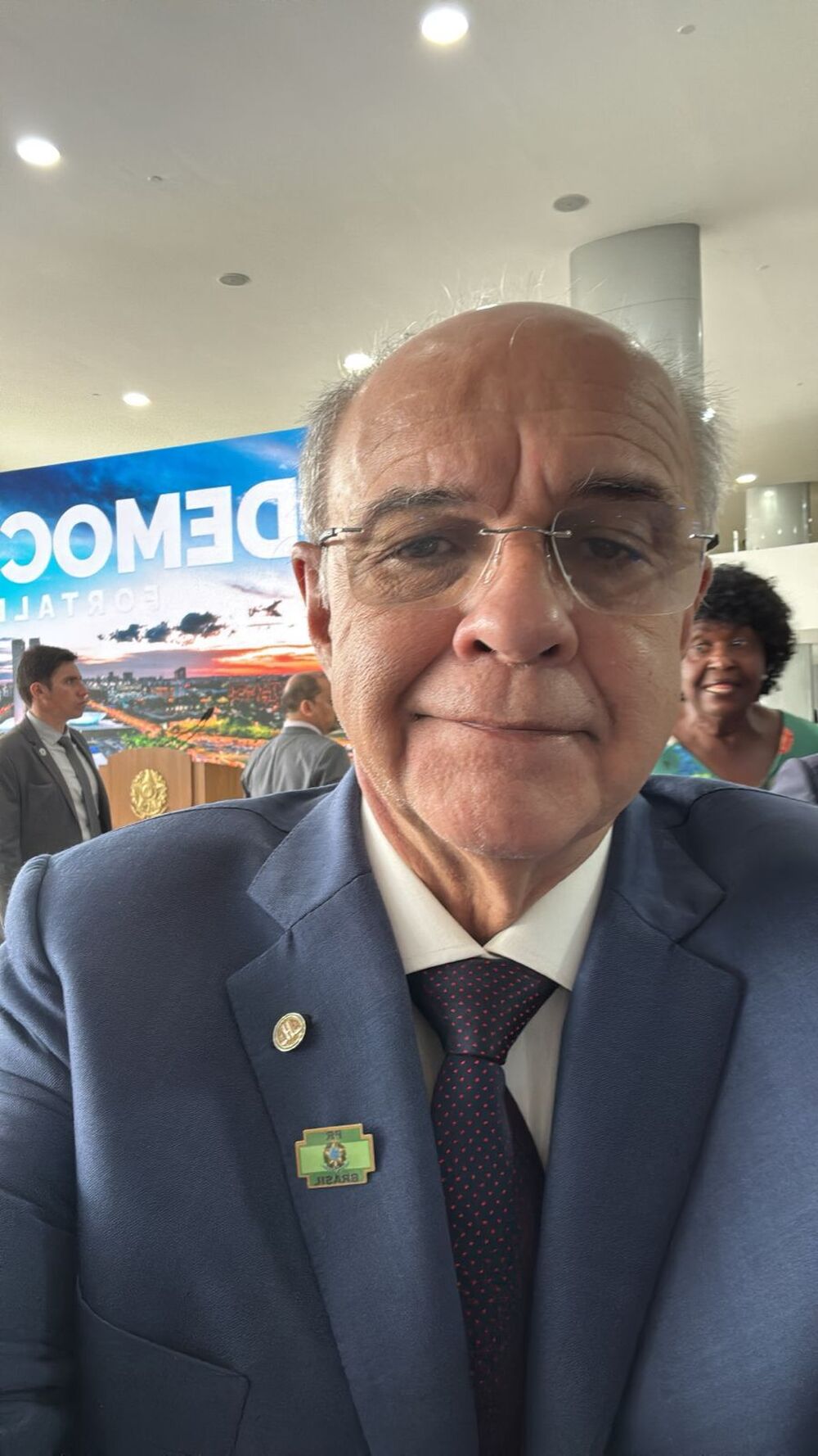 Deputado Eduardo Bandeira de Mello participa de evento no Palácio do Planalto em memória aos atos de 8 de janeiro de 2023