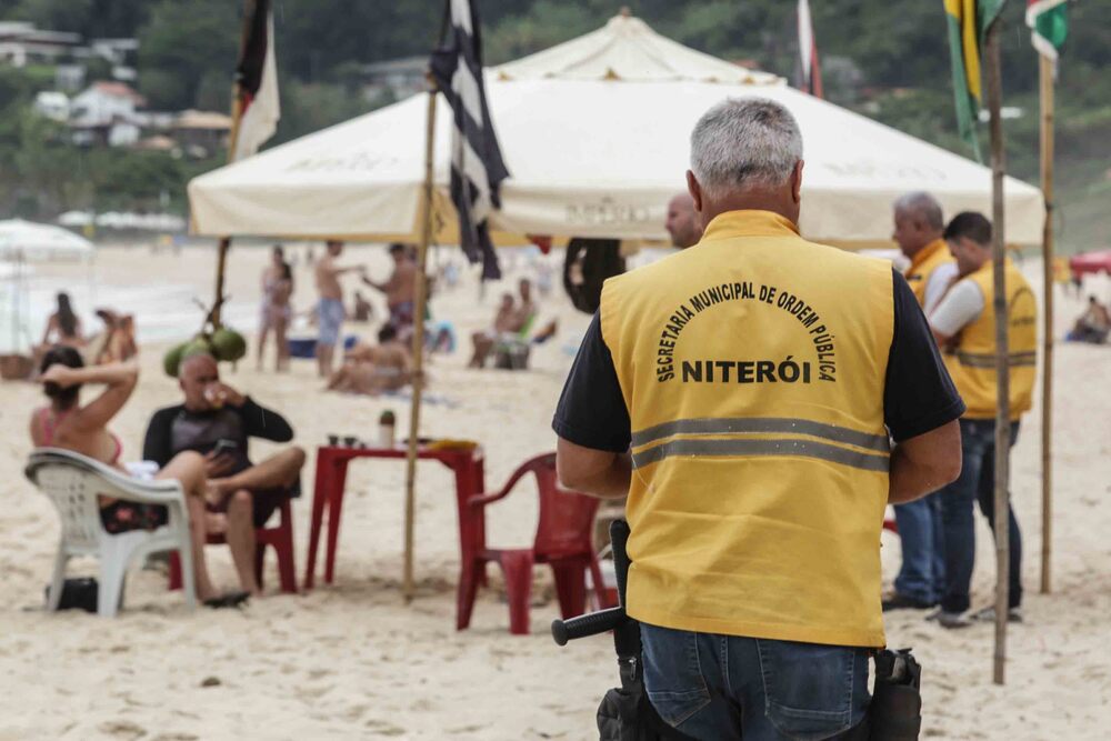 Prefeitura de Niterói estabelece regras nas praias