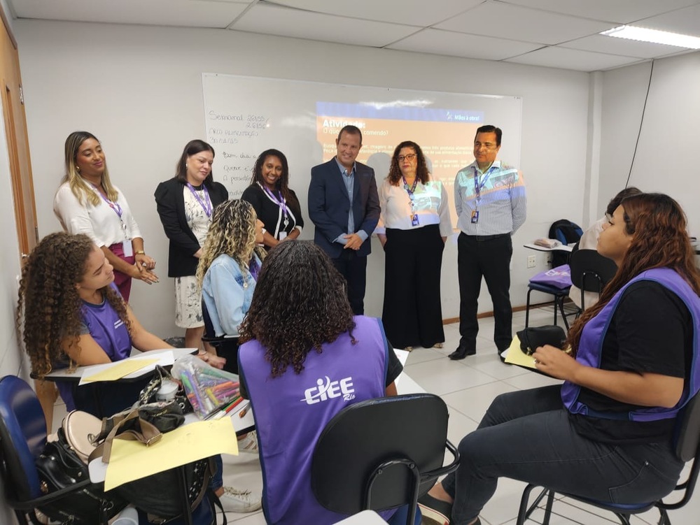 O Secretário de Trabalho e Renda, Bruno Correia, esteve presente na sede estadual do CIEE (Centro de Integração Empresa-Escola) na última quinta-feira, 30 de janeiro, a convite do Superintendente Luiz Coppola