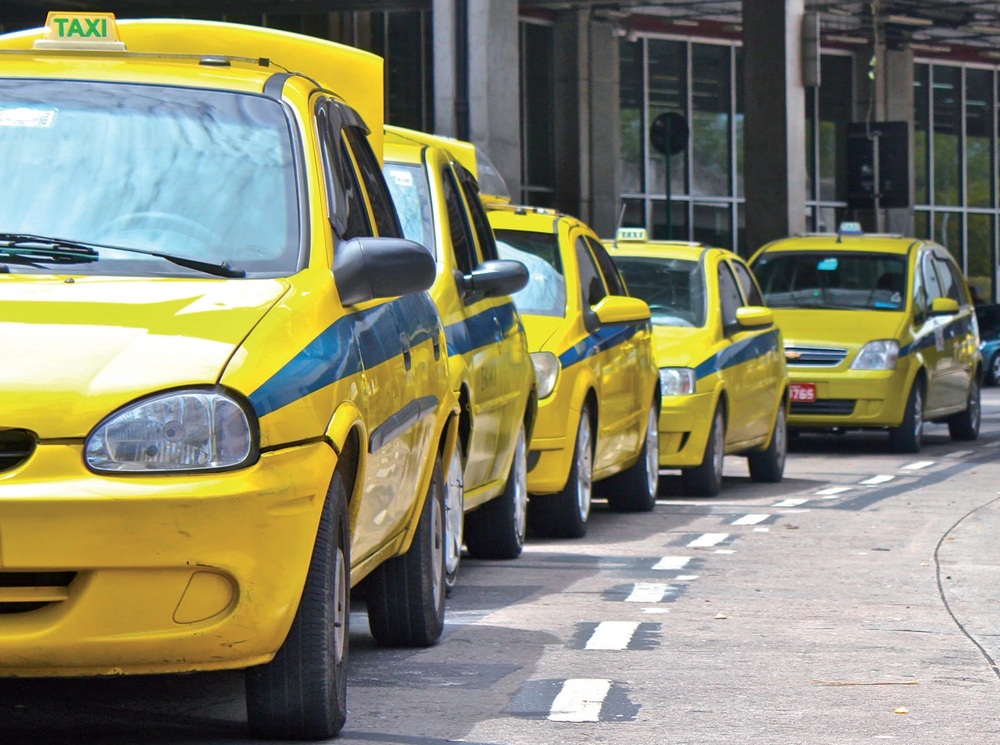 Taxistas do Rio em pé de guerra: Medidas da STE podem inviabilizar a profissão