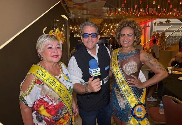 Banda dos Amigos celebra encontro de gerações no Carnaval 2025 da Barra da Tijuca