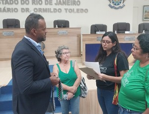 Carta compromisso de Justiça Climática e Ambiental é entregue a autoridades de Rio das Ostras