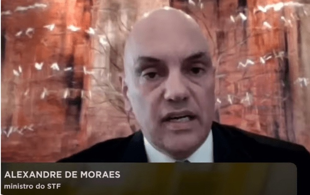 Moraes Defende Soberania Brasileira Após Críticas dos EUA 'Não Somos Mais Colônia!'