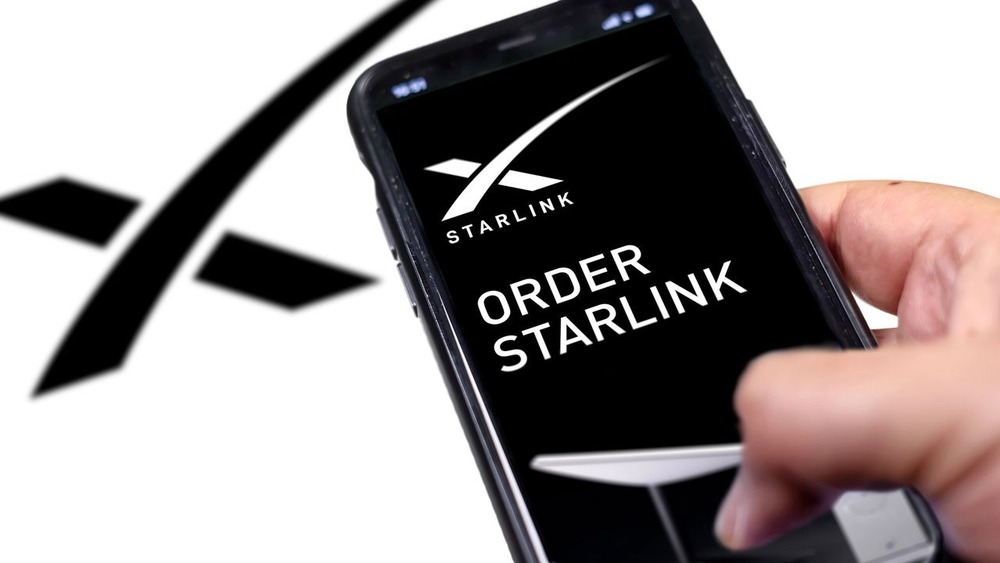 Starlink agora conecta seu celular diretamente aos satélites!A Starlink pode ser a chave para levar conectividade para as regiões mais remotas do planeta.