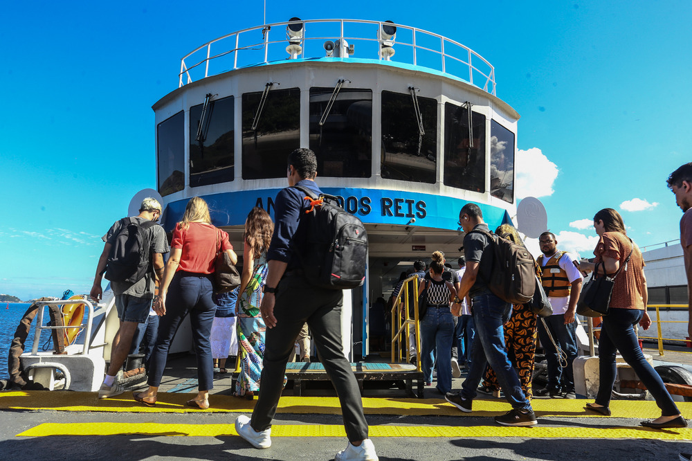 Catamarã de Charitas tem recorde de passageiros após redução de tarifa