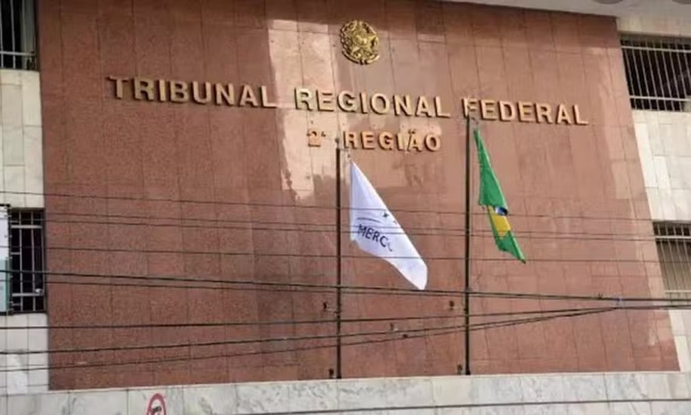 Corregedor-geral da Justiça Federal, Luís Felipe Salomão afasta Desembargador Guilherme Diefenthaeler após denúncias de assédio sexual e moral