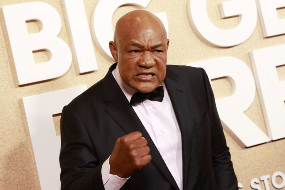 George Foreman, lenda do boxe, morre aos 76 anos