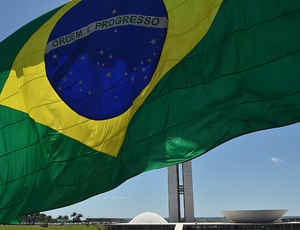 Todo brasileiro acaba pagando o preço da gloria de seus presidentes; Por Sebastião Nery