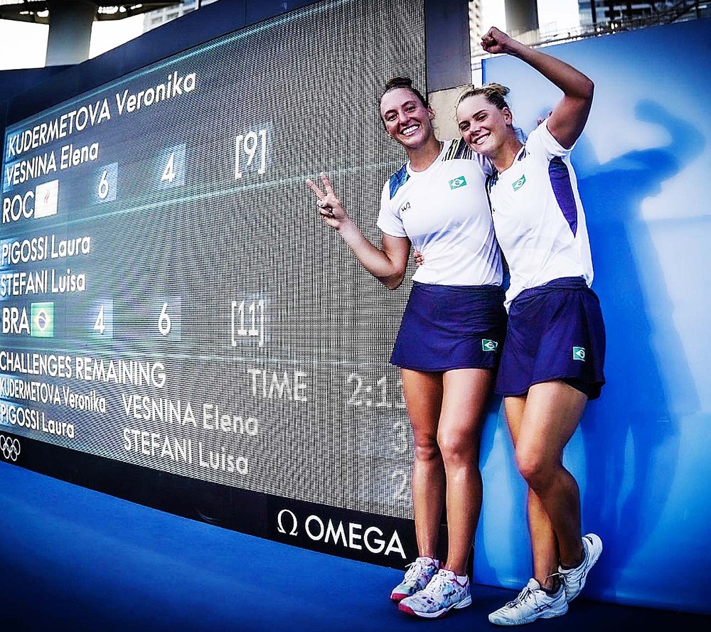 Em virada histórica, Stefani e Pigossi ganham bronze inédito no tênis