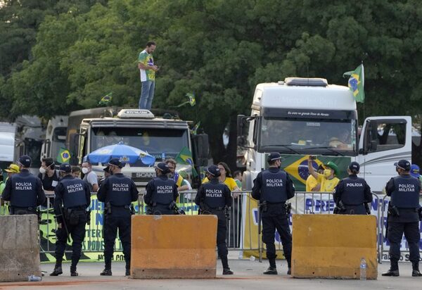 Bolsonaro incendeia sua militância no dia 7, e faz áudio que está preocupado com paralização no dia 8  