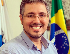 Entrevista com o vice-prefeito de Angra dos Reis